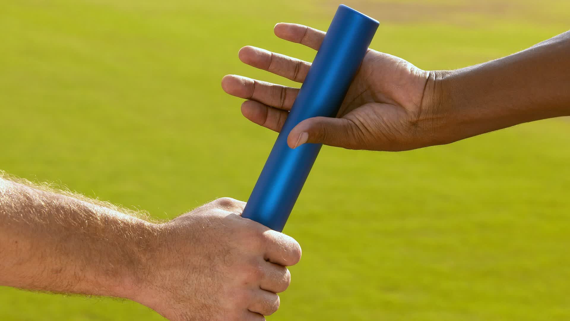 美加墨联合举办世界杯-姆巴佩十五连败与德国队教练困局，足坛双雄的至暗时刻